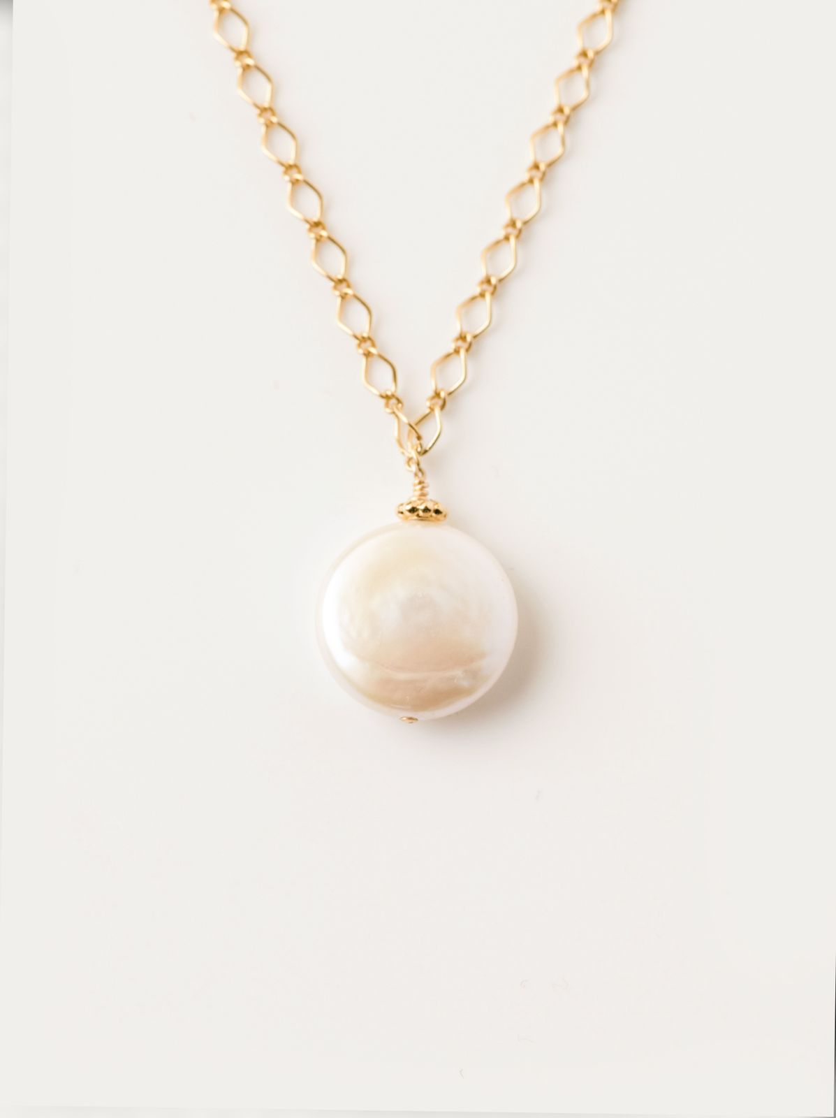 Coin Pearl Pendant Necklace