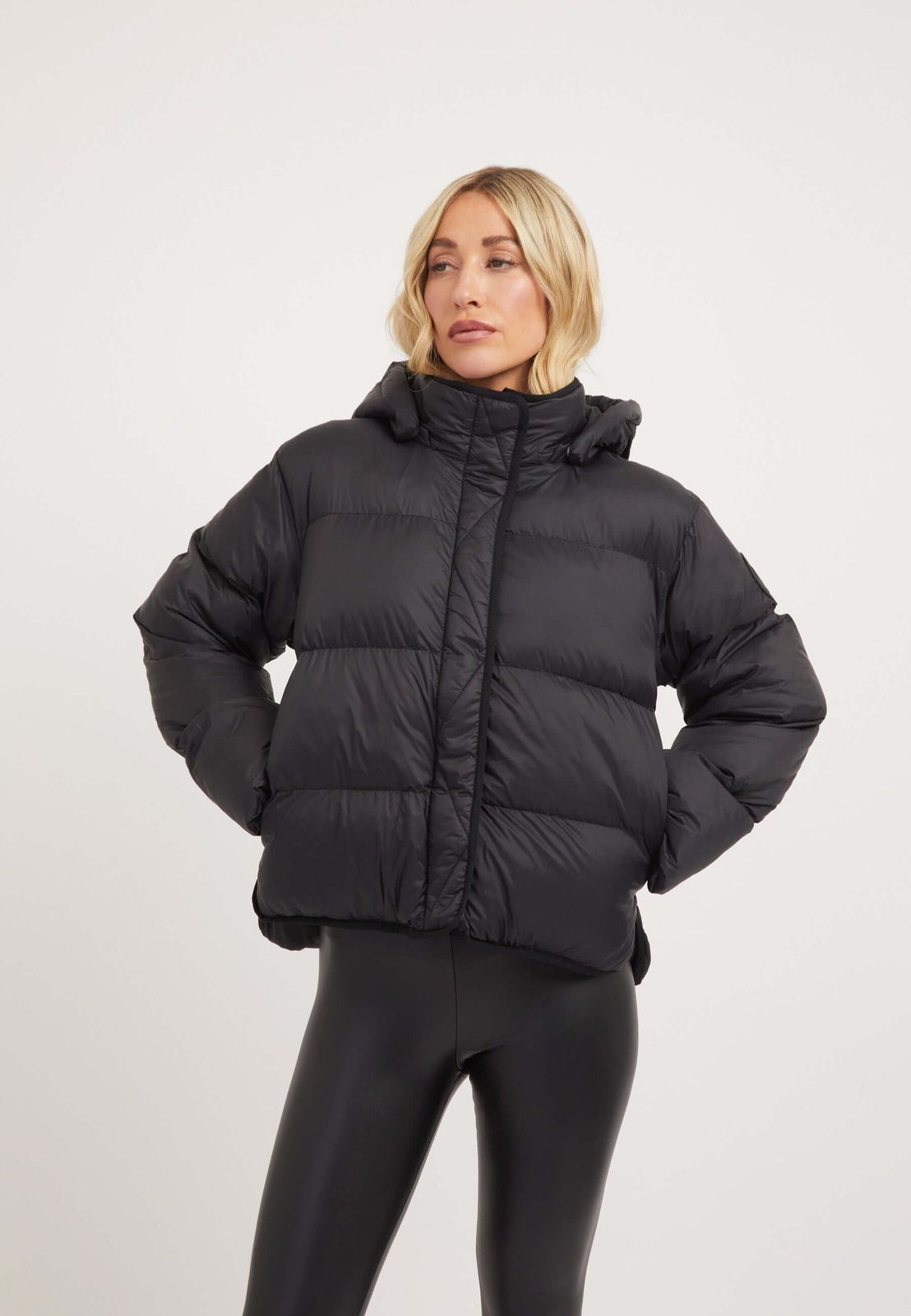 Helio Crop Duvet Jacket Black