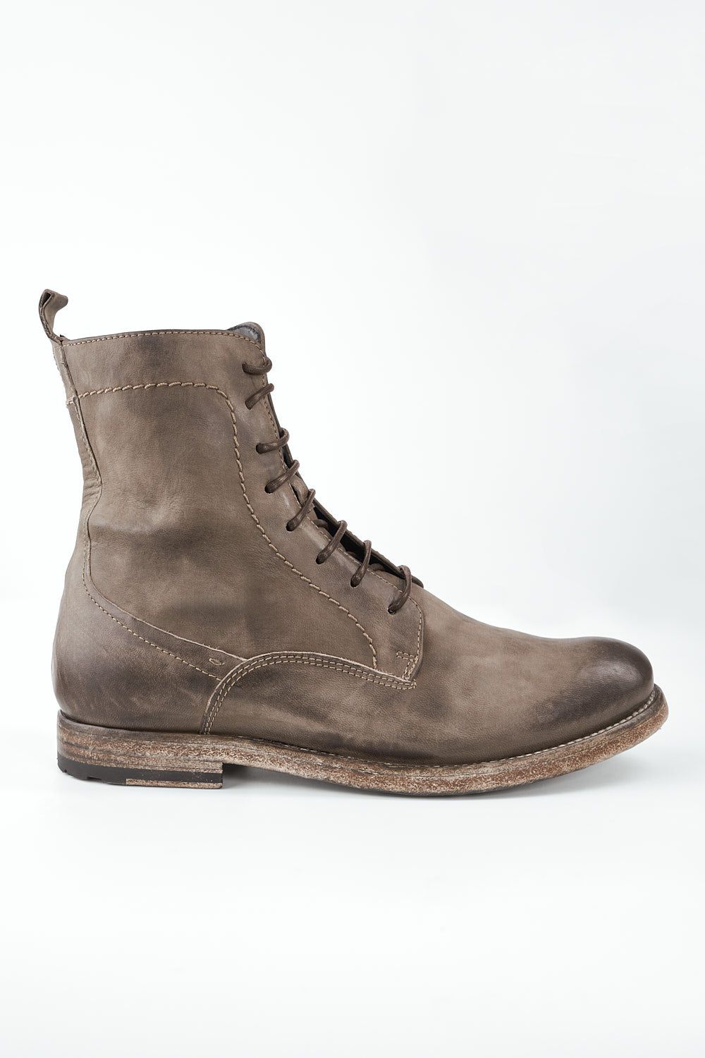SLOANE dry-terra commando boots.