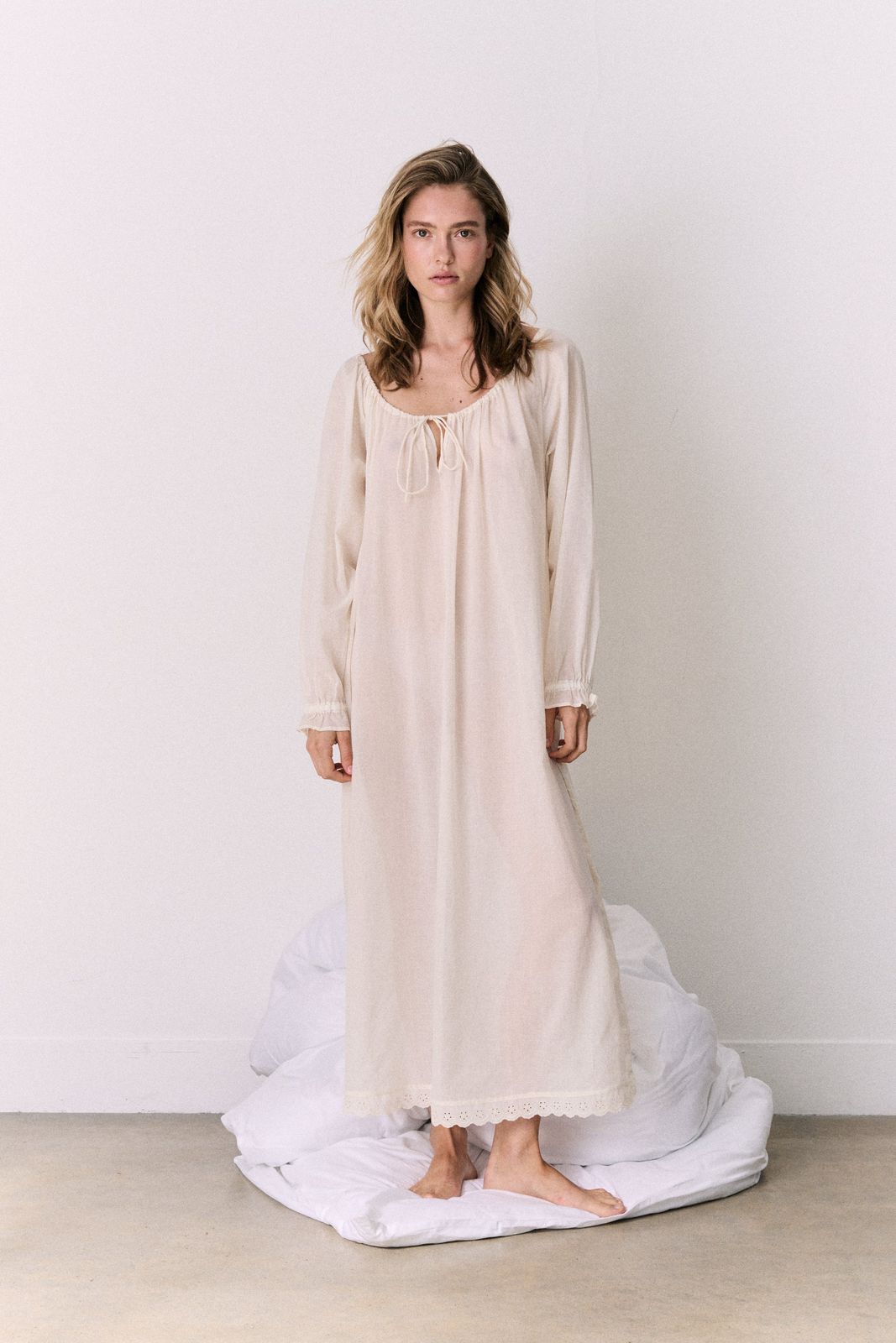 Light & Easy Long Sleeve Nightie Cream