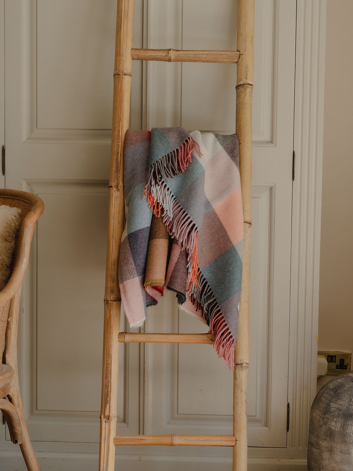 The Glencoe Alpaca Throw - Rose Check