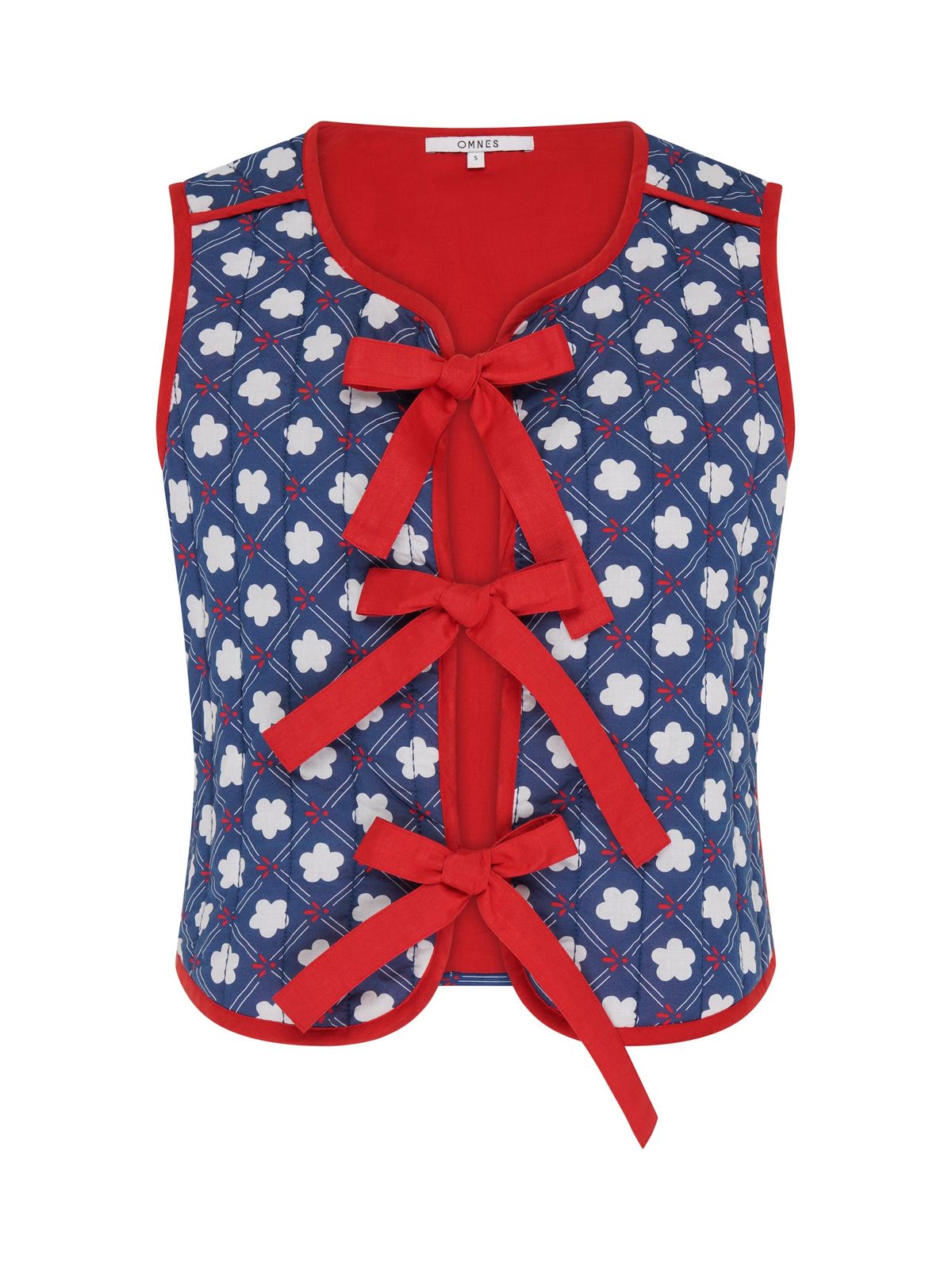 Jojo Quilted Gilet In Floral Check