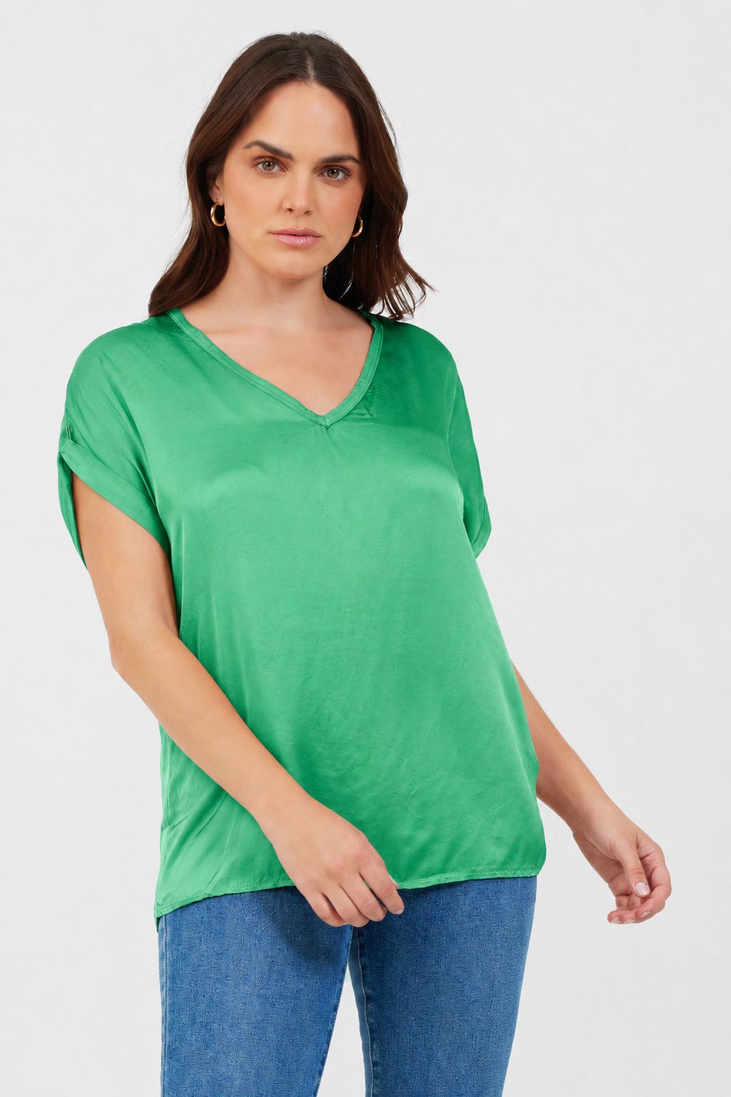 PORTO SATIN V NECK TEE