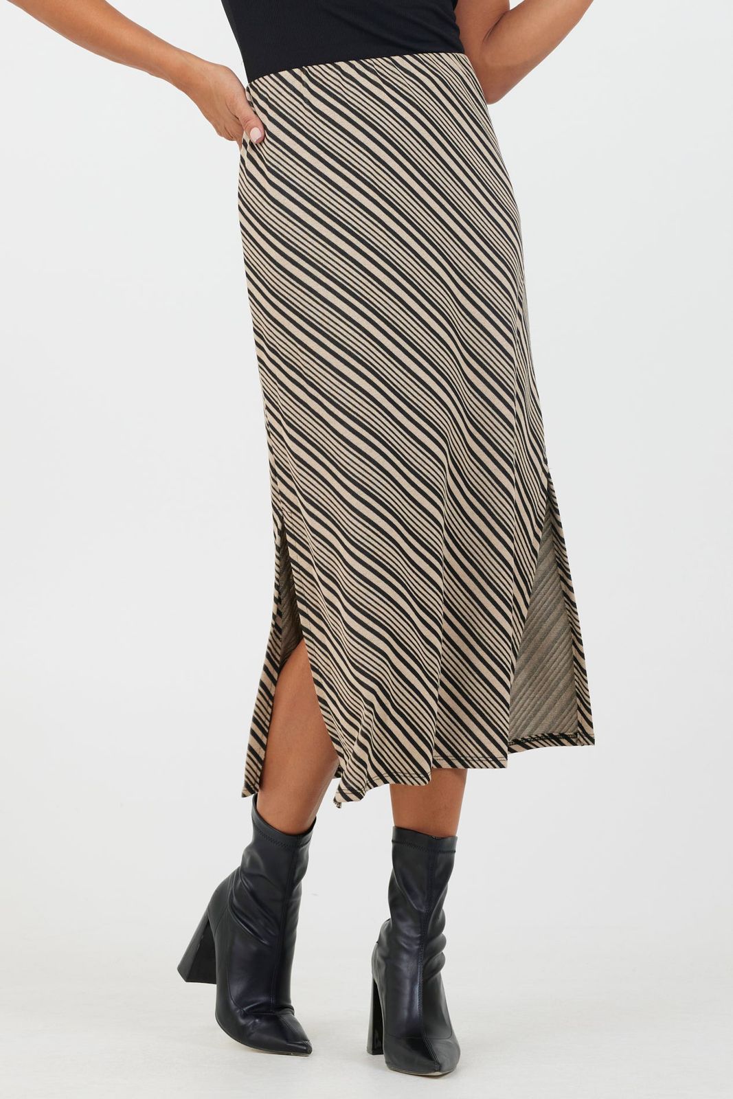 Juna Oblique Stripe Maxi Skirt