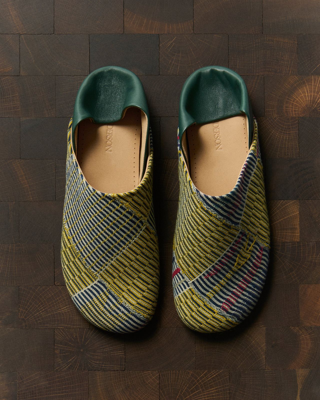 WOMENS SLIPPER MULES IN YELLOW-GREEN MULTI