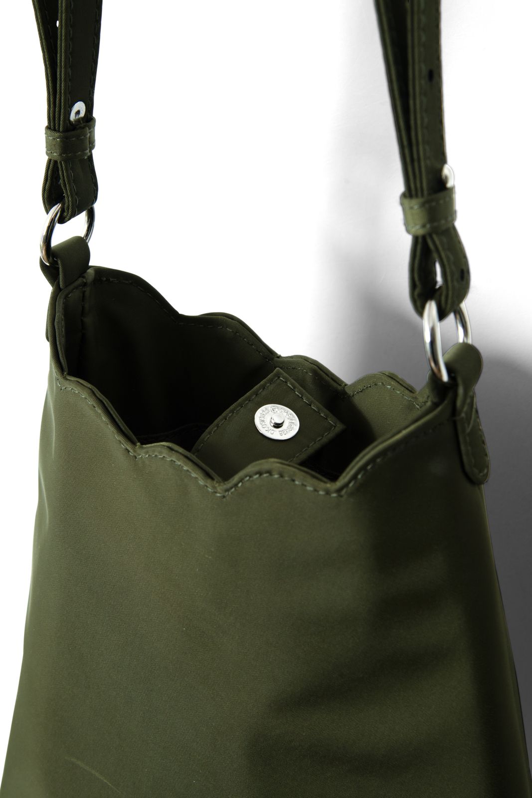 Lorelai Bag In Heavy Satin - Olive