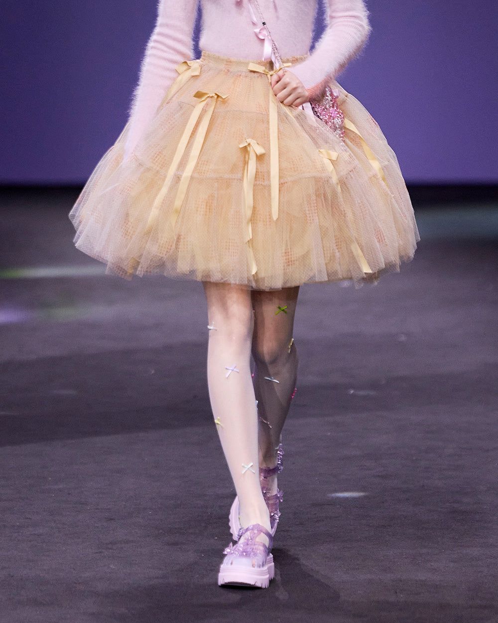 PRINTED RIBBON BOW SKIRT
